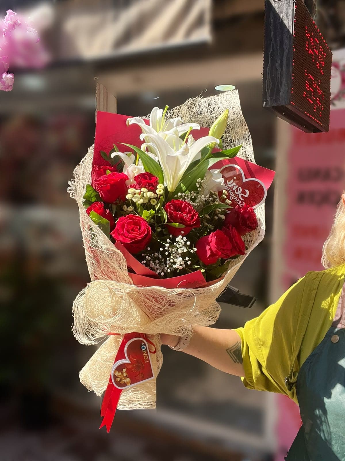 Lilyum Ve Gül Asaleti