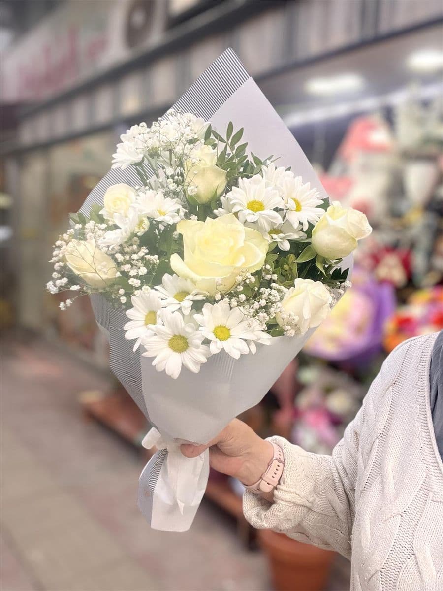 Papatyalı Beyaz Gül Buketi