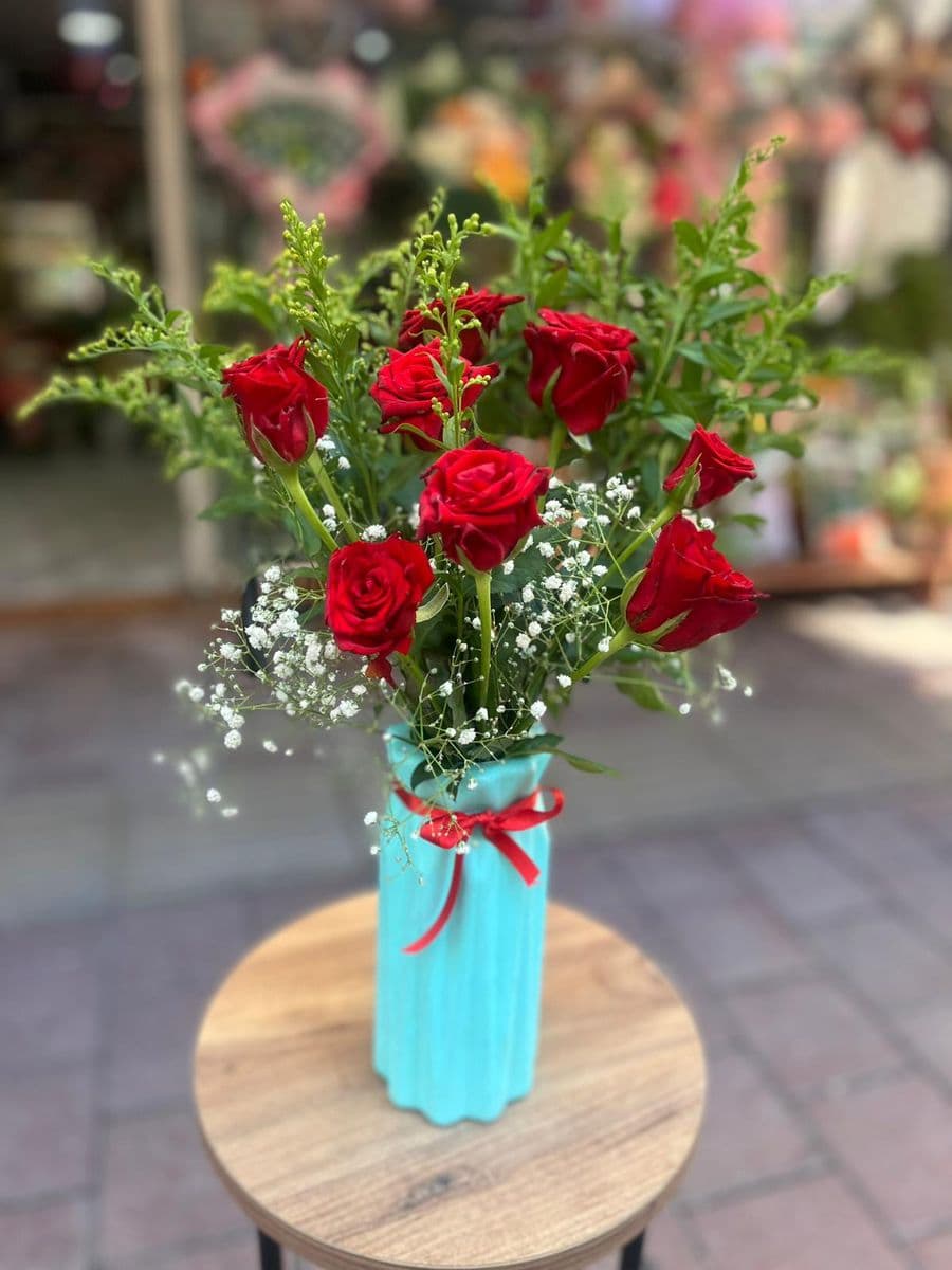 Vazoda 9 lu Gul - Küçük Görsel 2