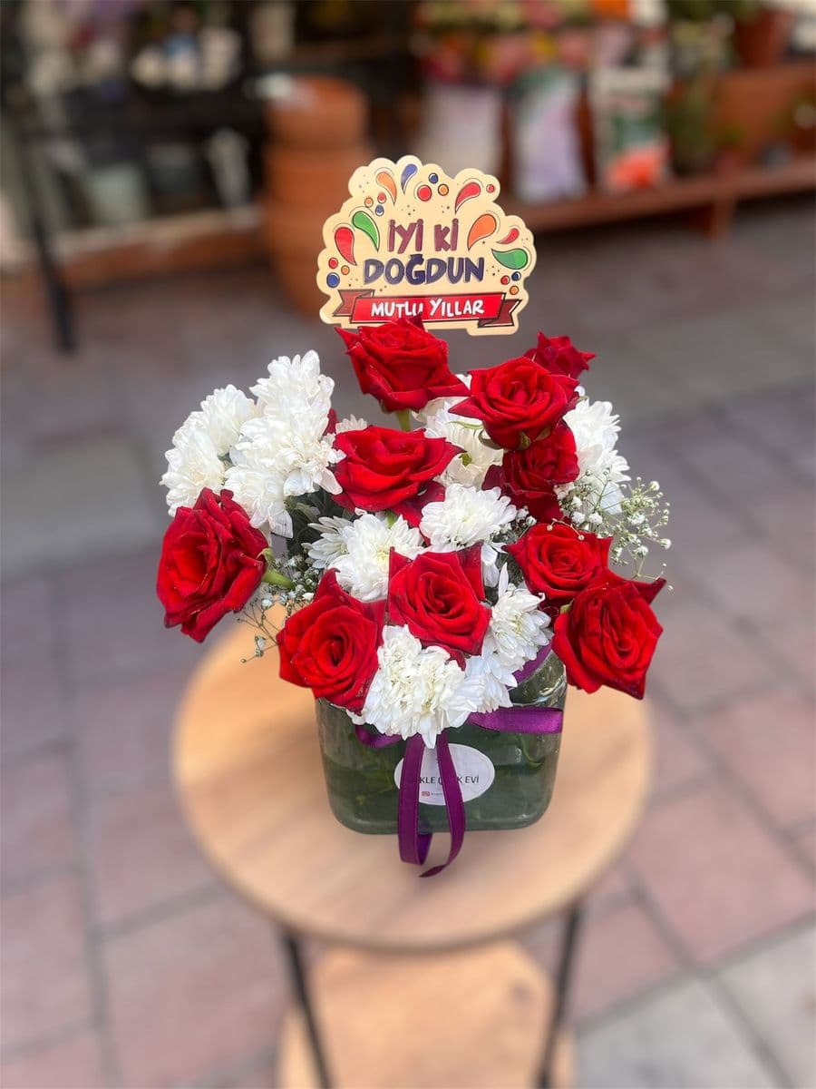 Cam Fanusta Güller - Küçük Görsel 2